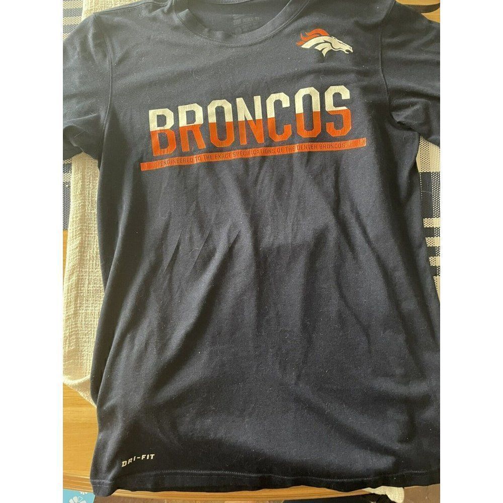 NFL Denver Broncos Nike Dri-Fit Tee Shirt Size Small Short Sleeve